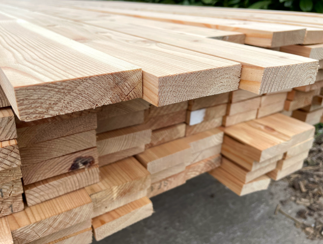 Larch 18 x 68mm PAR